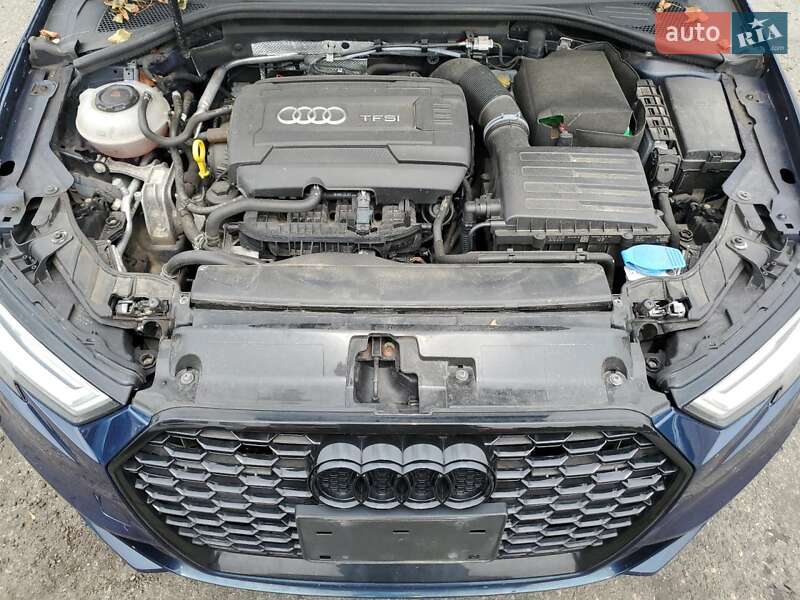 Седан Audi A3 2018 в Луцьку