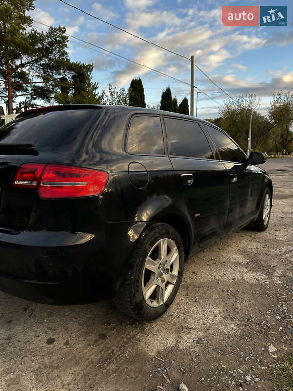 Хэтчбек Audi A3 2012 в Ровно