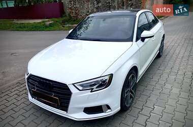 Седан Audi A3 2017 в 