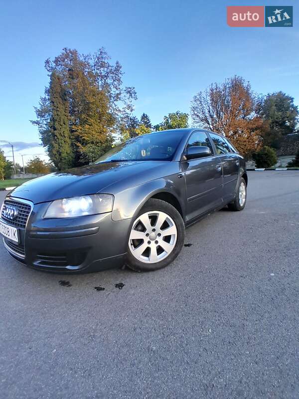 Хэтчбек Audi A3 2008 в Рогатине