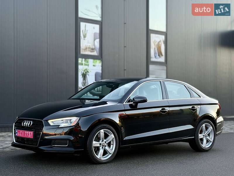 Седан Audi A3 2020 в Киеве