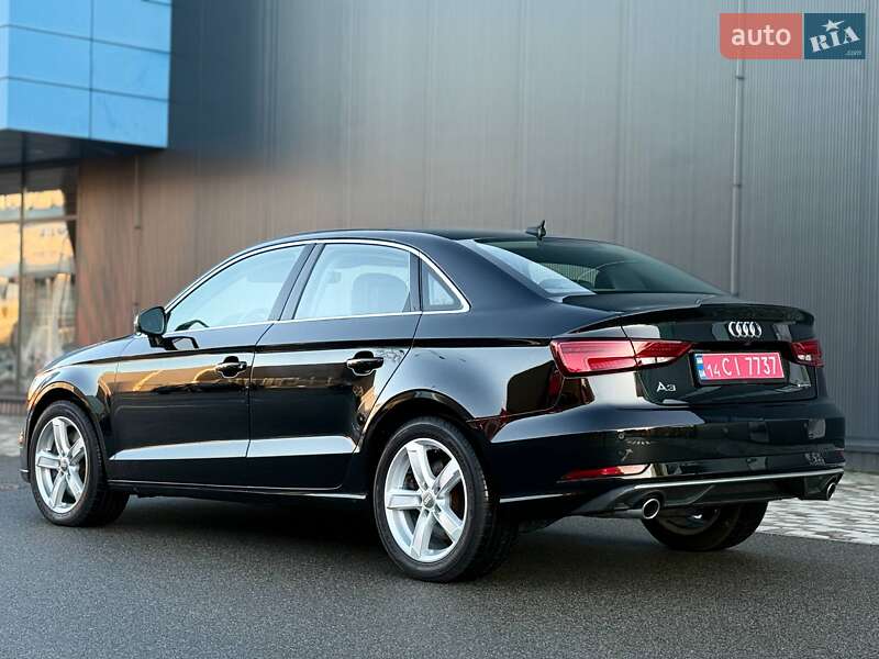 Седан Audi A3 2020 в Киеве