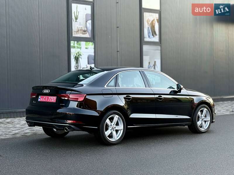 Седан Audi A3 2020 в Киеве