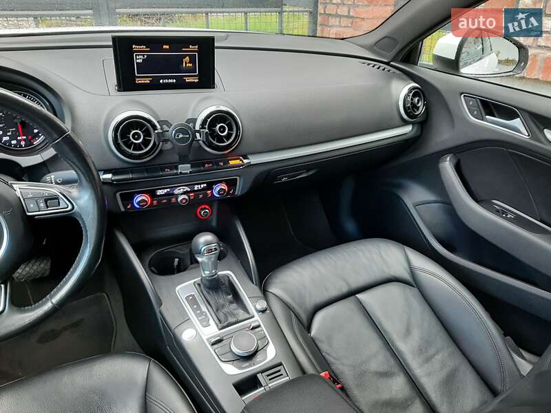 Хэтчбек Audi A3 2015 в Львове