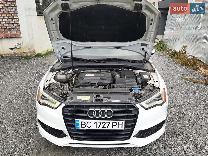 Хэтчбек Audi A3 2015 в Львове