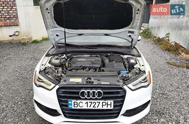 Хетчбек Audi A3 2015 в 