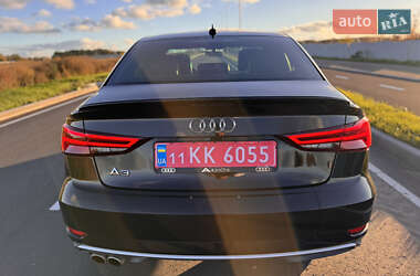 Седан Audi A3 2017 в 