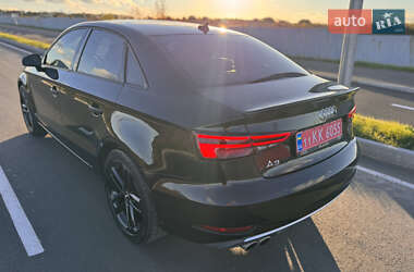Седан Audi A3 2017 в 