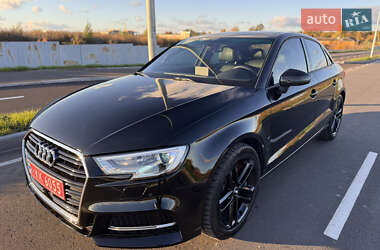 Седан Audi A3 2017 в 