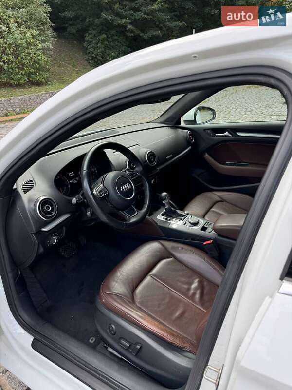 Седан Audi A3 2016 в Києві