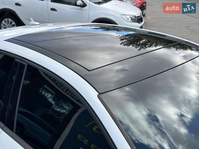 Седан Audi A3 2017 в Киеве фото 14 Седан Audi A3 2017 в Киеве