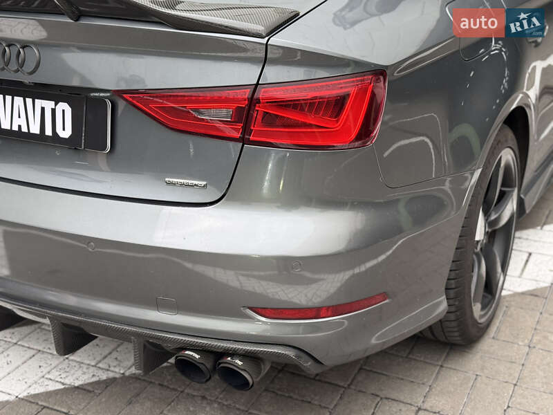 Седан Audi A3 2016 в Киеве