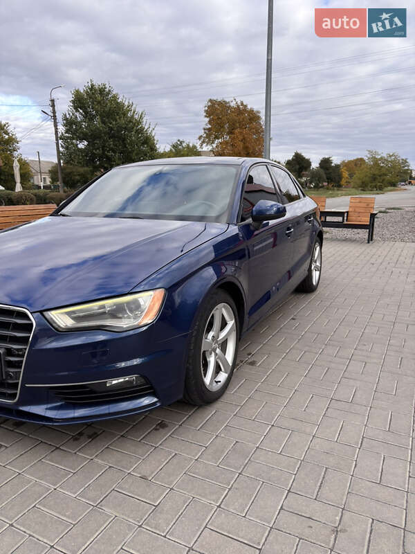 Седан Audi A3 2014 в Киеве