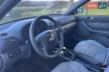 Хетчбек Audi A3 1997 в 