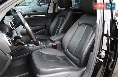 Седан Audi A3 2015 в 