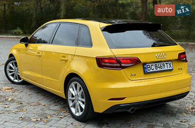 Хэтчбек Audi A3 2016 в 