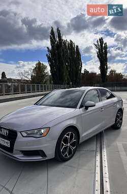 Седан Audi A3 2015 в 