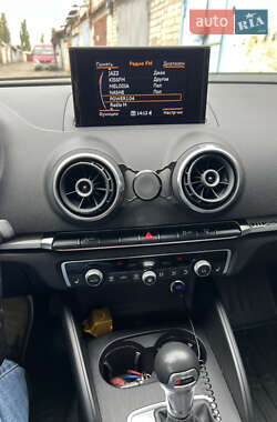 Седан Audi A3 2014 в 
