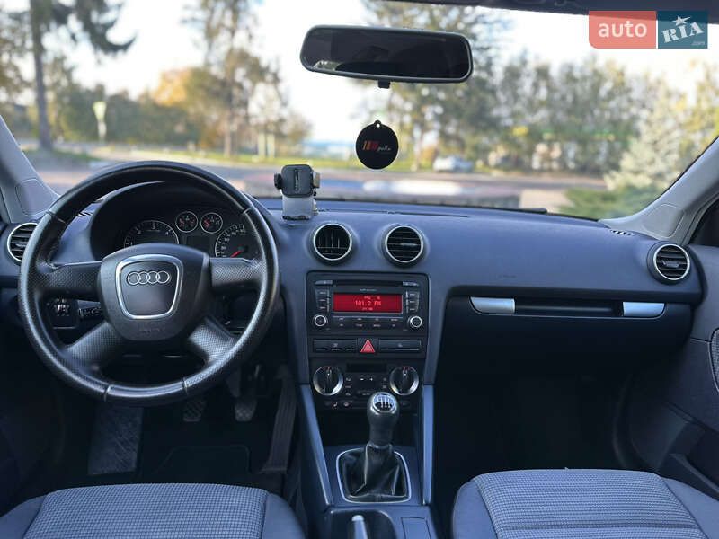 Хэтчбек Audi A3 2008 в Староконстантинове