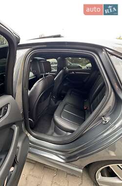 Седан Audi A3 2015 в 