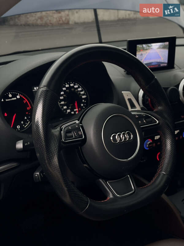 Седан Audi A3 2014 в Дніпрі