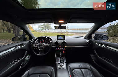 Седан Audi A3 2015 в 