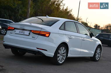 Седан Audi A3 2017 в 