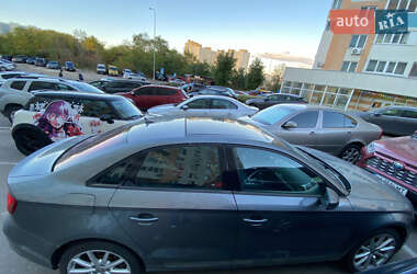 Седан Audi A3 2016 в 