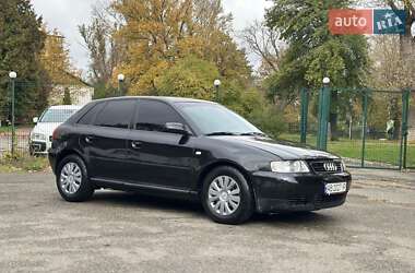 Хетчбек Audi A3 2002 в 