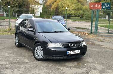 Хетчбек Audi A3 2002 в 