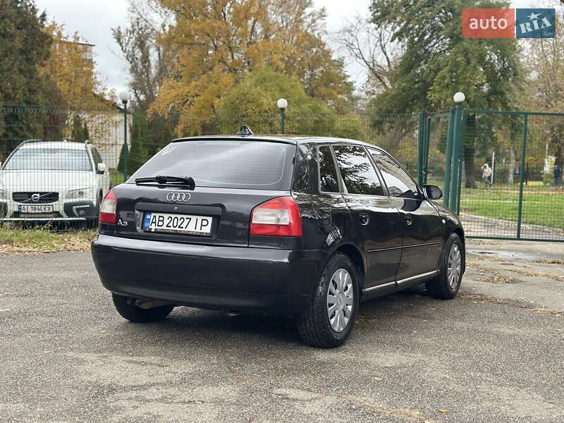 Хэтчбек Audi A3 2002 в Киеве