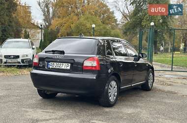 Хетчбек Audi A3 2002 в 