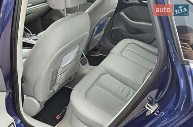 Седан Audi A3 2016 в 