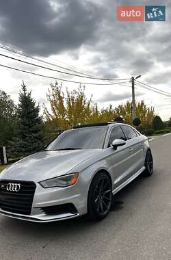 Седан Audi A3 2016 в Харкові