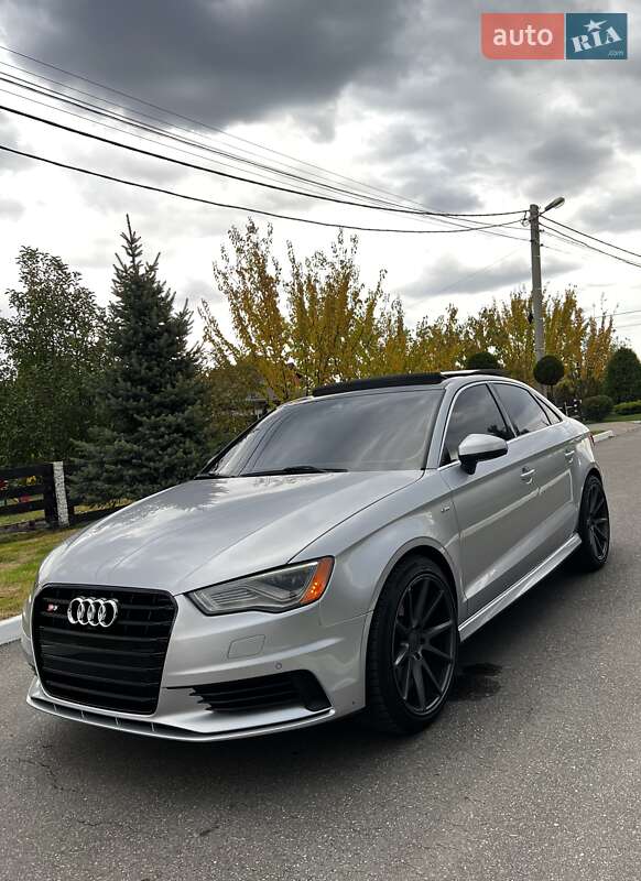 Седан Audi A3 2016 в Харкові