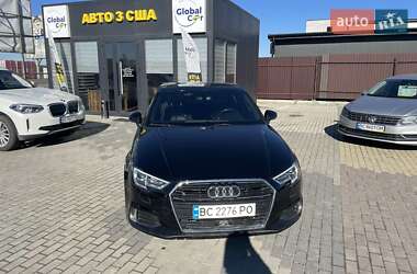 Седан Audi A3 2016 в  фото 3 Седан Audi A3 2016 в