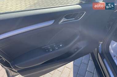 Седан Audi A3 2016 в  фото 9 Седан Audi A3 2016 в