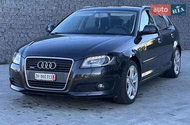 Хетчбек Audi A3 2010 в 