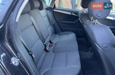 Хетчбек Audi A3 2010 в 