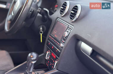 Хэтчбек Audi A3 2010 в 
