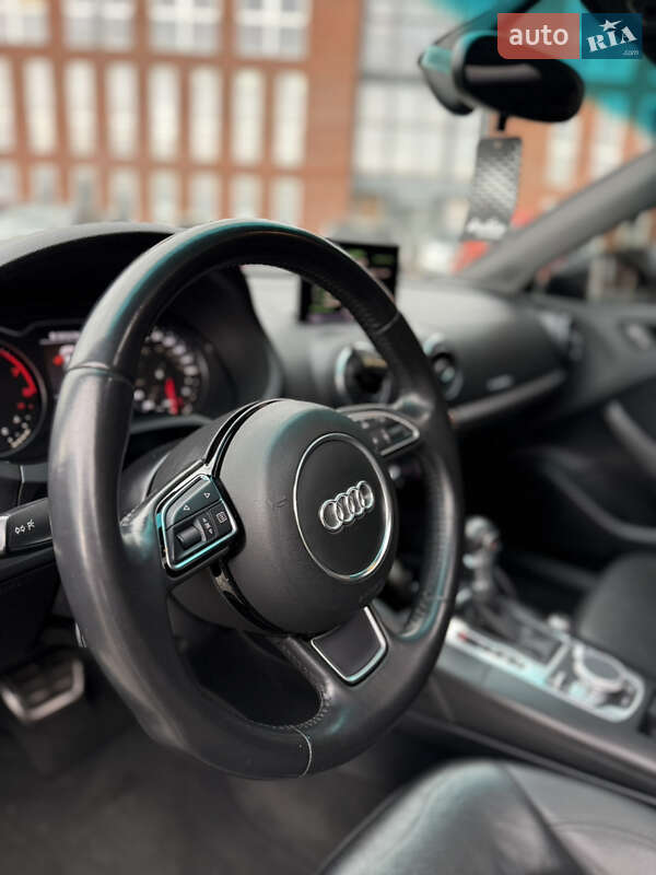 Седан Audi A3 2014 в Дніпрі