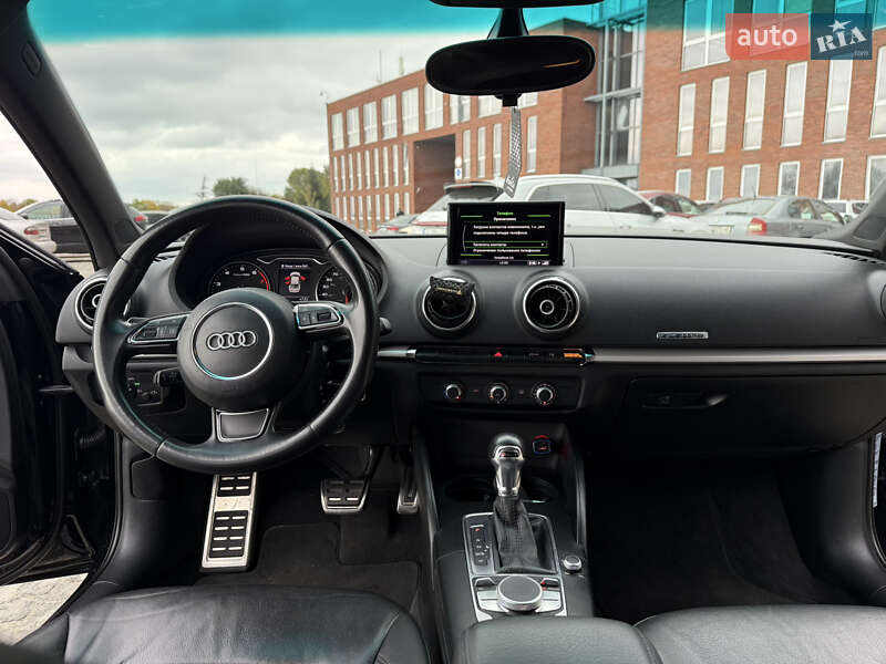 Седан Audi A3 2014 в Дніпрі