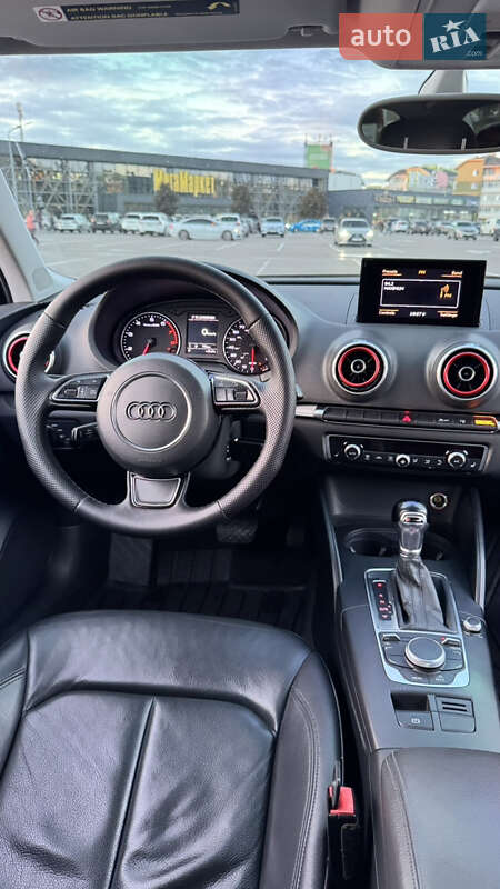 Седан Audi A3 2015 в Києві