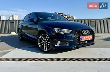 Седан Audi A3 2017 в 
