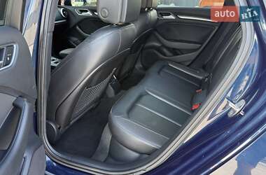 Седан Audi A3 2017 в 