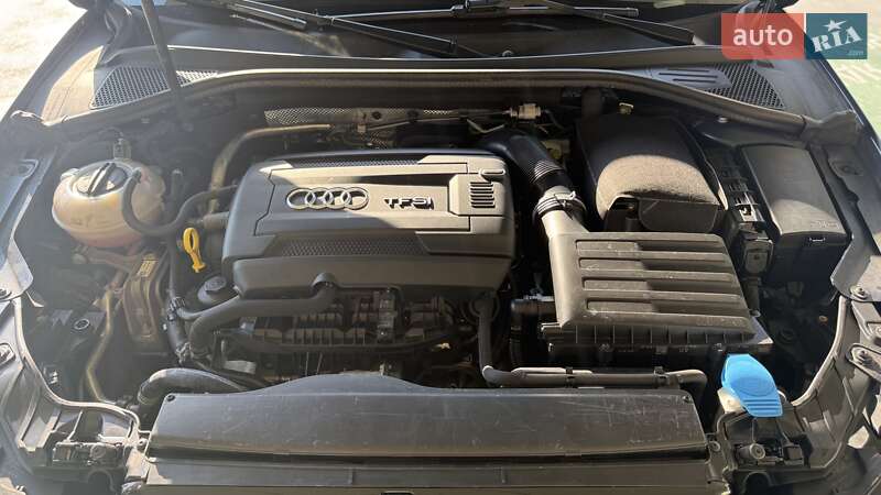 Седан Audi A3 2017 в Киеве