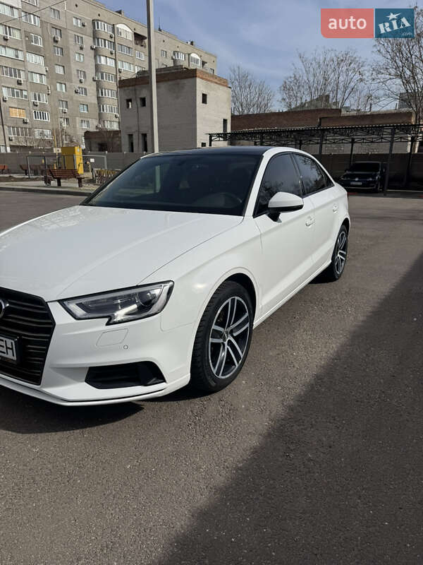 Седан Audi A3 2020 в Одесі