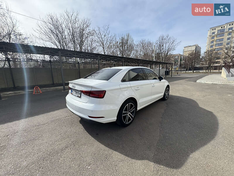 Седан Audi A3 2020 в Одесі