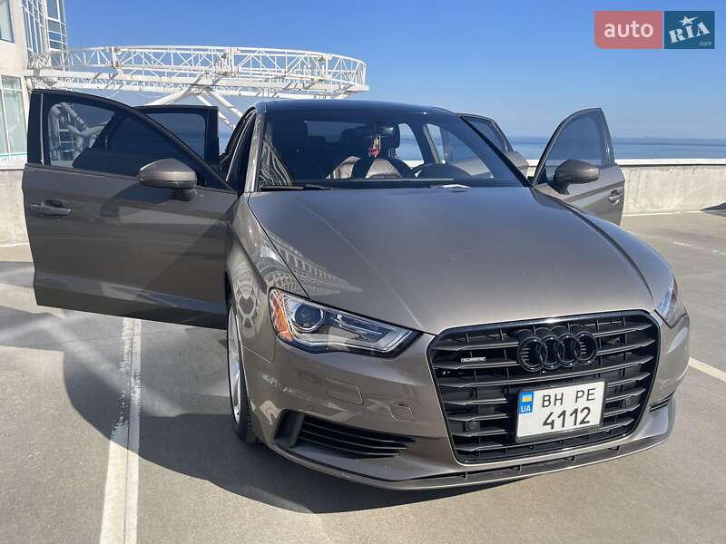 Седан Audi A3 2015 в Одессе