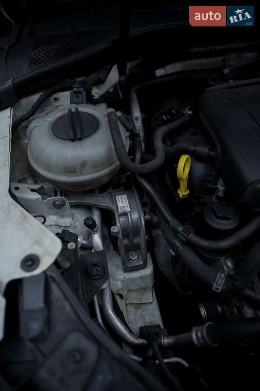 Седан Audi A3 2014 в Києві фото 24 Седан Audi A3 2014 в Києві